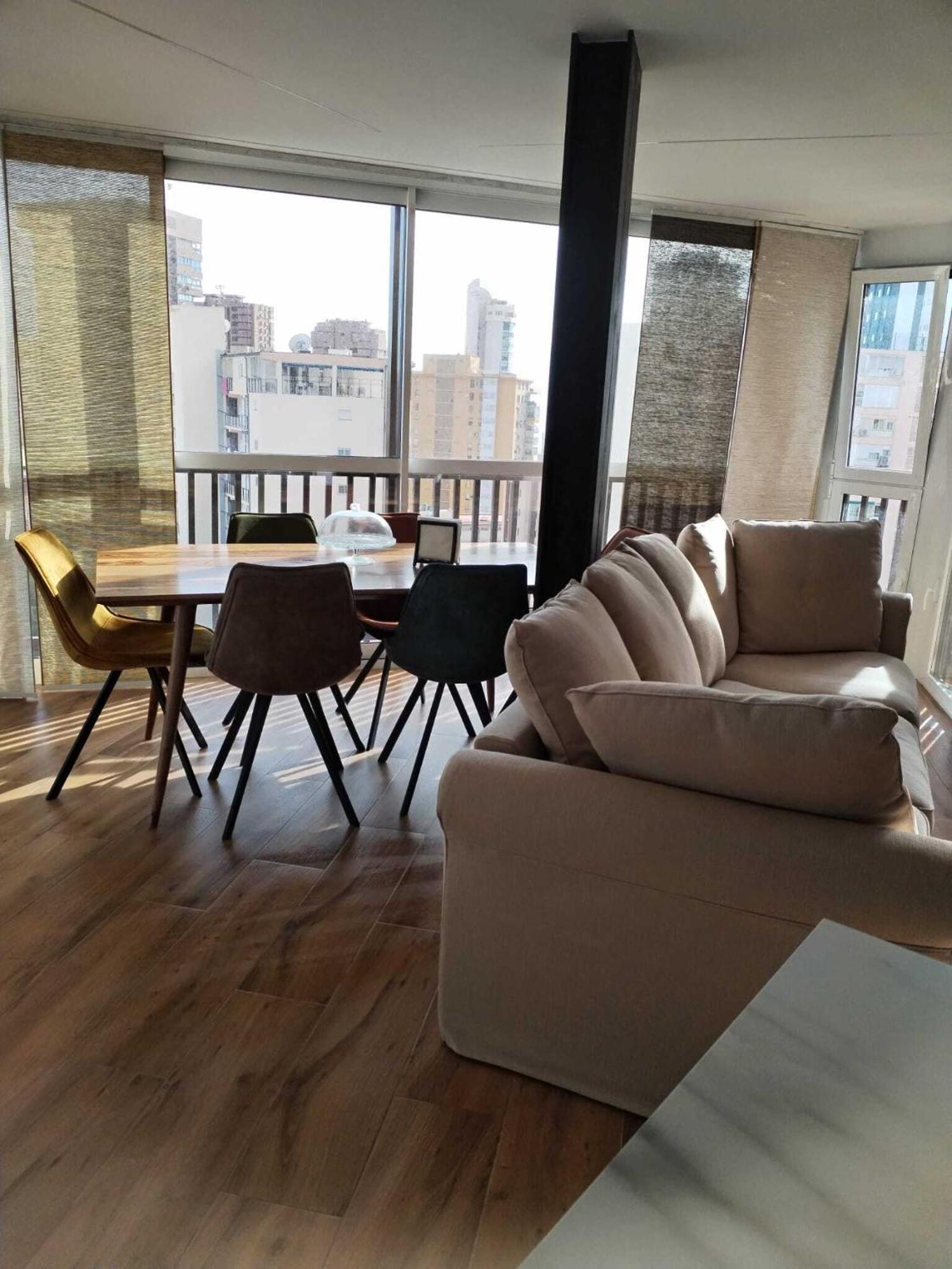 Apartamentos Emilio Бенидорм Экстерьер фото